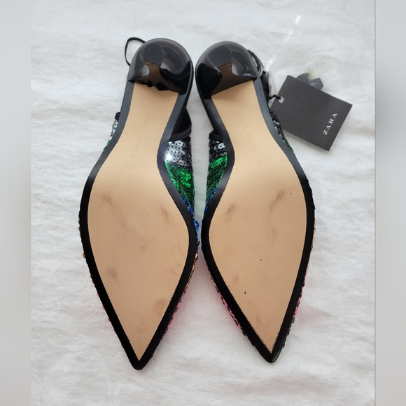 ZARA - mulitcolor sequined low-heeled shoes. Ladies size 37 (U.S. size 6 1/2) - Picture 8 of 11